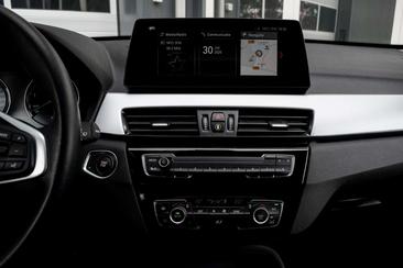 BMW X1 High Executive XDrive25e — photo 11
