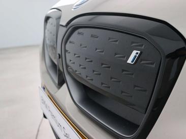 BMW iX3 High Executive EDrive40 — photo 30