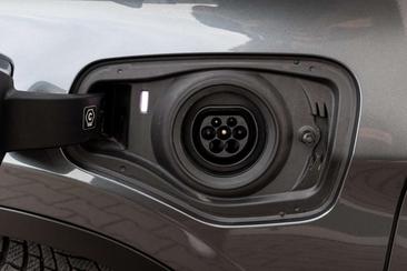 BMW X1 High Executive XDrive25e — photo 32