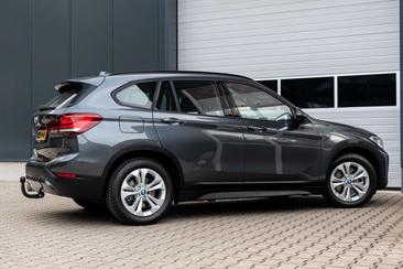BMW X1 High Executive XDrive25e — photo 35