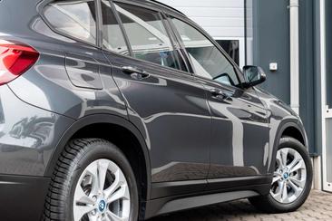 BMW X1 High Executive XDrive25e — photo 37