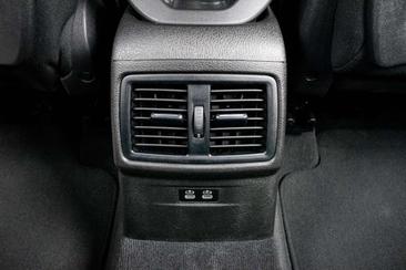 BMW X1 High Executive XDrive25e — photo 40