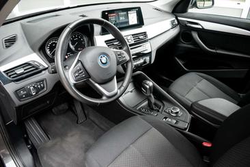 BMW X1 High Executive XDrive25e — photo 45