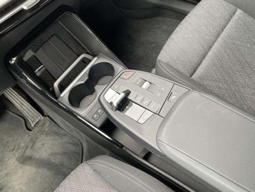 BMW X1 XDrive25e — photo 8