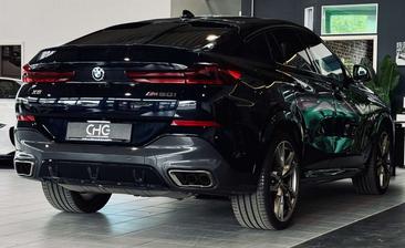 BMW X6 M50i — photo 10