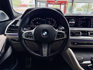 BMW X6 M50i — photo 17