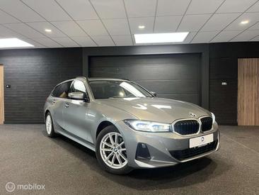 BMW Série 3 318i — photo 4