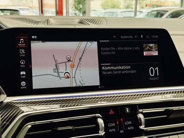 BMW X6 M50i — photo 41