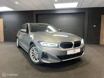 BMW Série 3 318i — photo 5