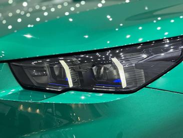 BMW M5 — photo 9