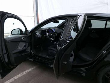 BMW 120d M Sport — photo 5