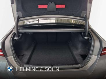 BMW Série 5 540d XDrive — photo 12
