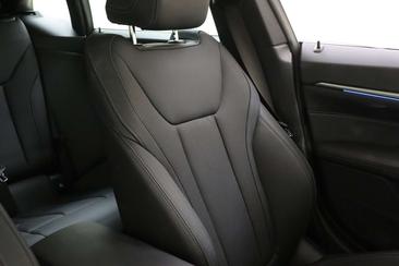 BMW I4 M Sport EDrive40 — photo 17