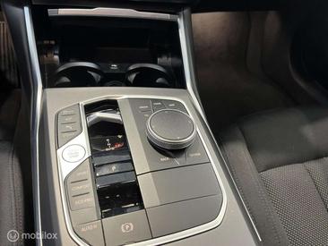 BMW Série 3 318i — photo 24