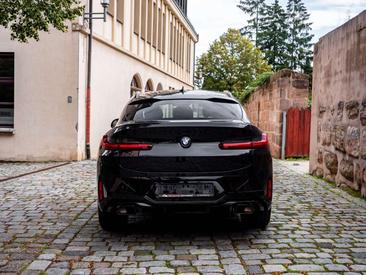 BMW X4 M Sport 20d — photo 4