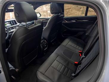 BMW X4 M Sport 20d — photo 12