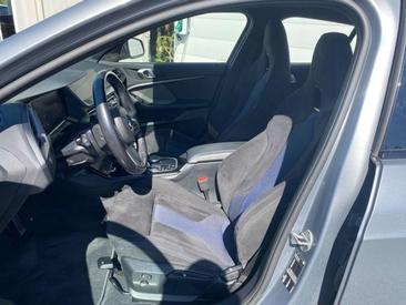 BMW 118 M Sport 118d — photo 4
