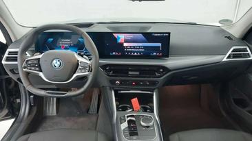 BMW Série 3 Touring 330e — photo 6