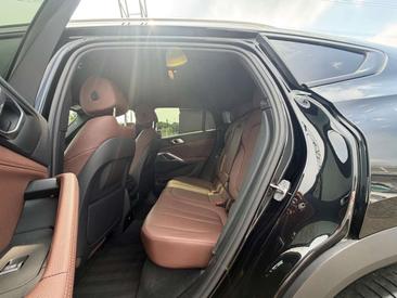 BMW X6 40d XDrive — photo 22