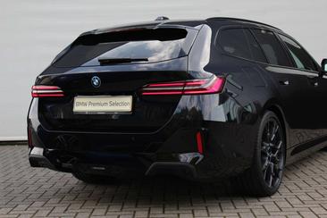 BMW I5 Touring M Sport EDrive40 — photo 18