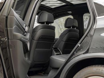 BMW X5 XDrive45e — photo 25