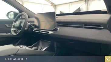 BMW iX3 EDrive40 — photo 12