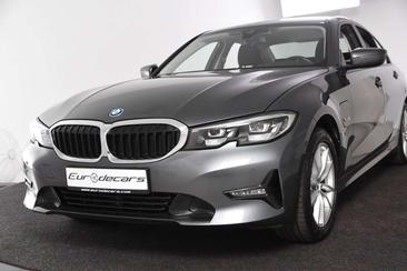 BMW Série 3 320e — photo 24