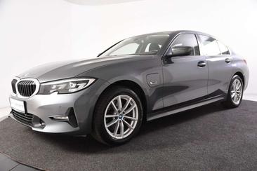 BMW Série 3 320e — photo 25