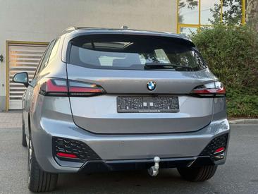 BMW 218 M Sport — photo 6