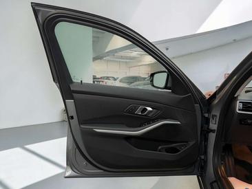 BMW Série 3 Shadow Line 320d XDrive — photo 8