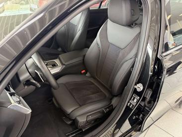 BMW Série 3 M Sport 318i — photo 7