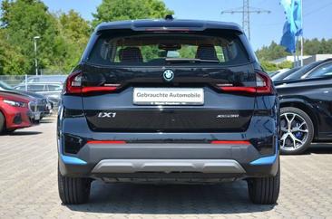 BMW IX1 XDrive30 — photo 5