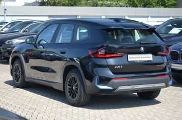 BMW IX1 XDrive30 — photo 6