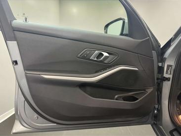 BMW Série 3 Shadow Line 320d XDrive — photo 8