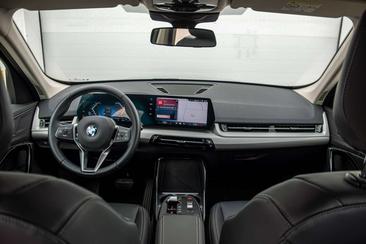 BMW X1 SDrive18i — photo 6