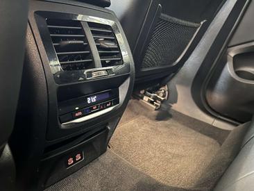 BMW X4 M40i — photo 25