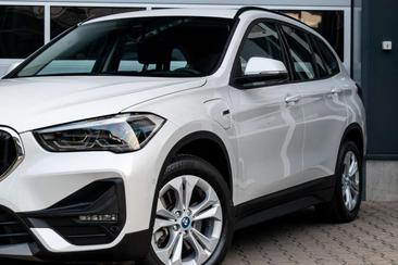 BMW X1 High Executive XDrive25e — photo 24