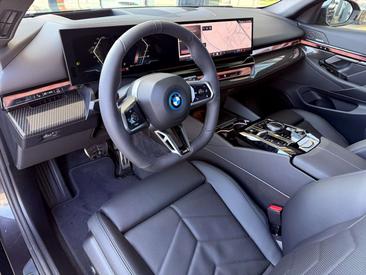 BMW I5 M Sport XDrive40 — photo 7