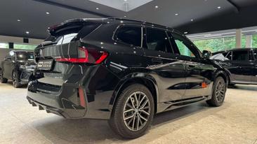 BMW X1 M Sport SDrive18i — photo 8