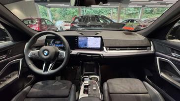 BMW X1 M Sport SDrive18i — photo 9