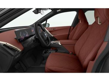 BMW IX XDrive50 — photo 6