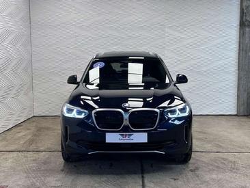 BMW iX3 — photo 4