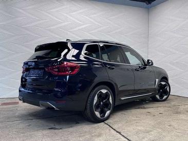 BMW iX3 — photo 15