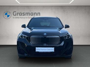 BMW IX1 EDrive20 — photo 8
