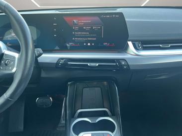 BMW IX1 EDrive20 — photo 14
