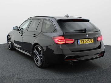 BMW Série 3 Touring M Sport 318i — photo 4