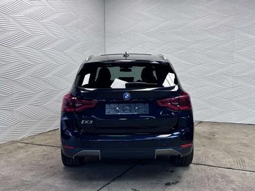 BMW iX3 — photo 8