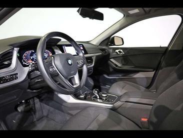BMW Série 1 118i — photo 6