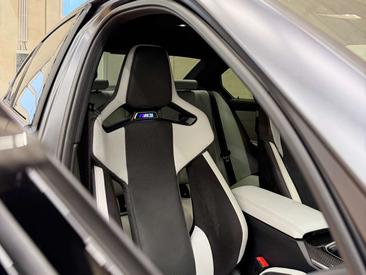 BMW M3 XDrive Competition — photo 31