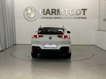 BMW IX2 M Sport EDrive20 — photo 3